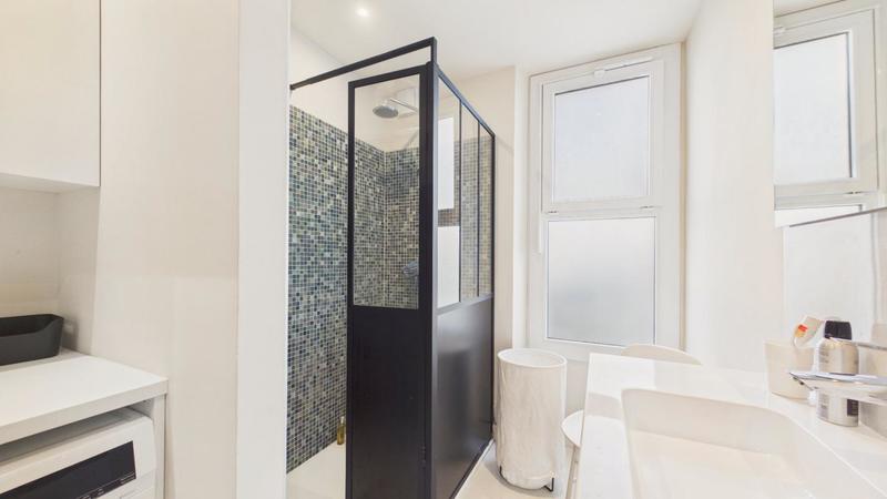 Appartement - 80 m² - 3 pièces