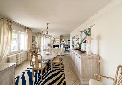 Maison - 150 m² - 6 pièces