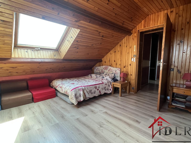 Maison - 170 m² - 7 pièces