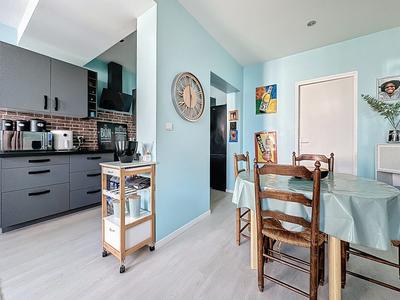Maison - 80 m² - 3 pièces