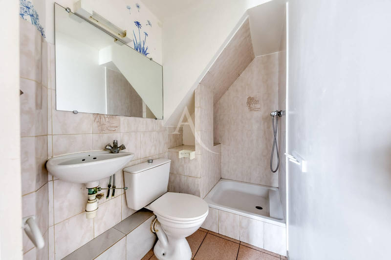 Maison - 106 m² - 5 pièces