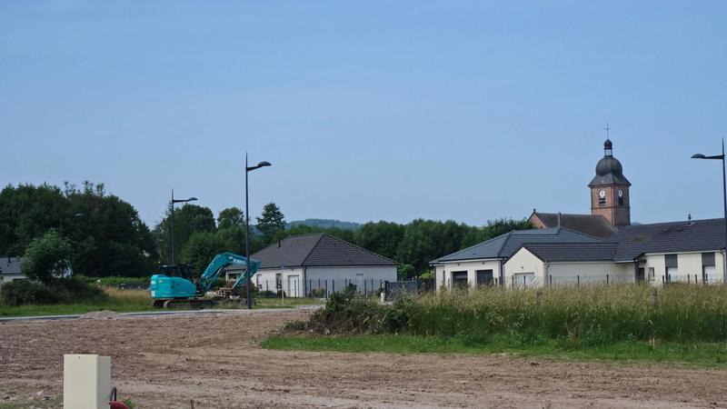 Terrain constructible - 1 090 m²