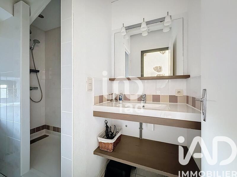 Maison - 80 m² - 5 pièces