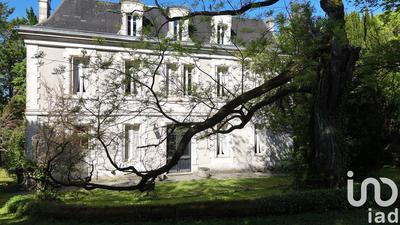 Maison de ville - 373 m² - 14 pièces