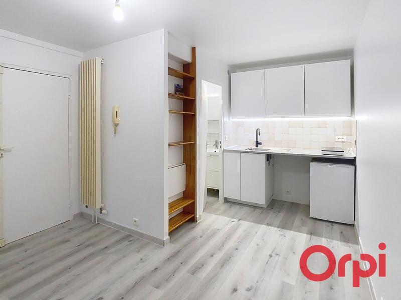 Appartement - 15 m² - 2 pièces