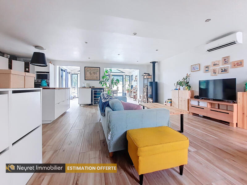 Maison - 145 m² - 7 pièces