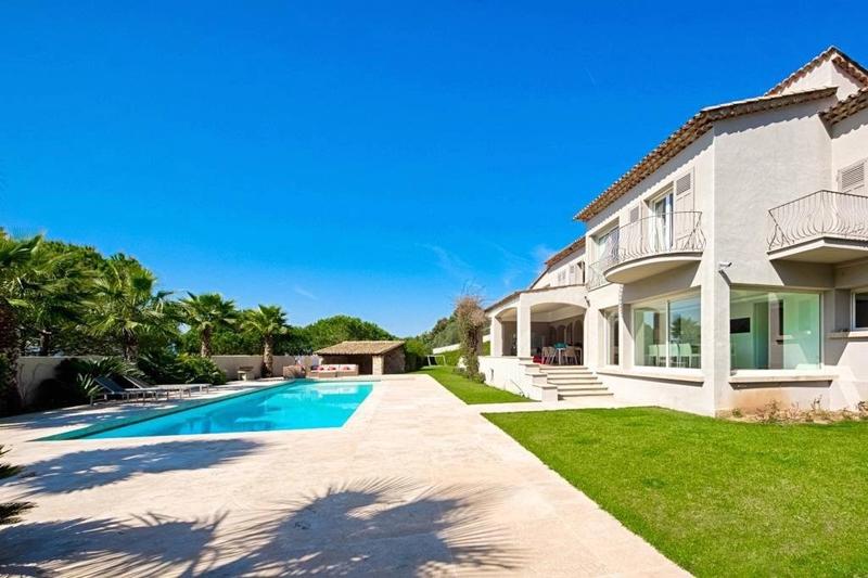 Villa - 400 m² - 12 pièces