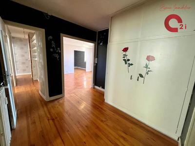 Appartement - 86 m² - 4 pièces