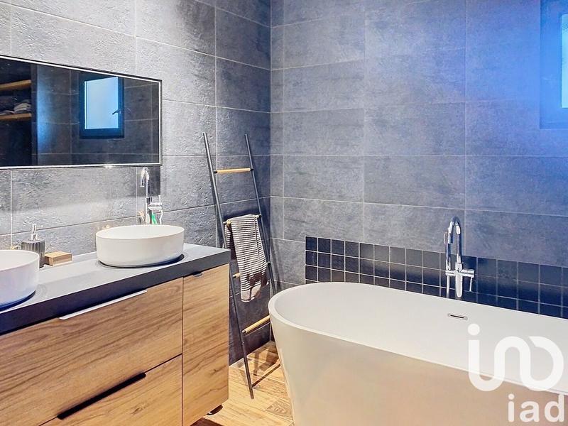 Maison de campagne - 215 m² - 5 pièces