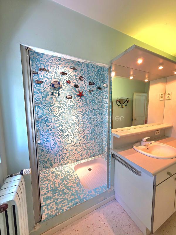 Demeure - 320 m² - 10 pièces