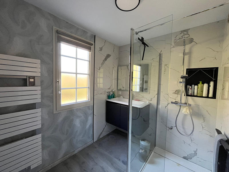 Maison - 175 m² - 7 pièces