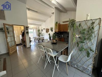 Maison - 114 m² - 5 pièces