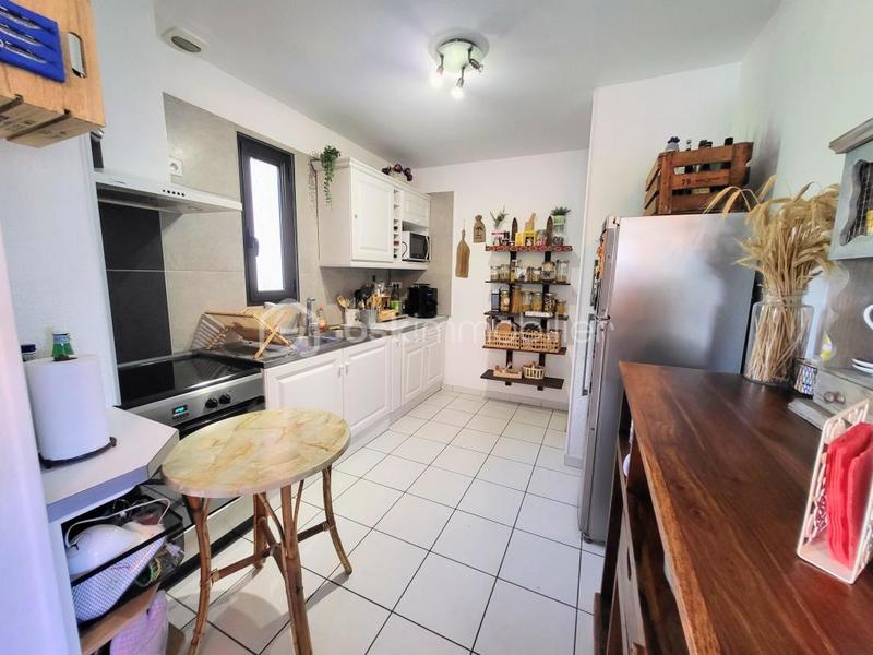 Maison - 95 m² - 5 pièces