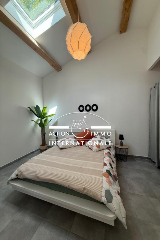 Propriété - 190 m² - 6 pièces