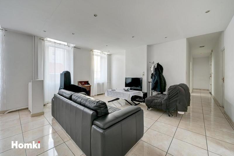 Appartement - 110 m² - 5 pièces