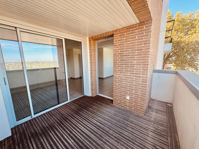 Appartement - 76 m² - 3 pièces