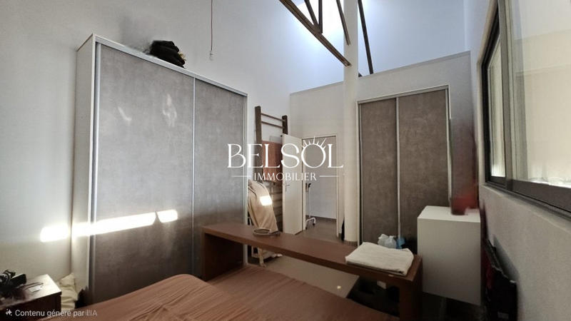 Loft - 100 m² - 3 pièces