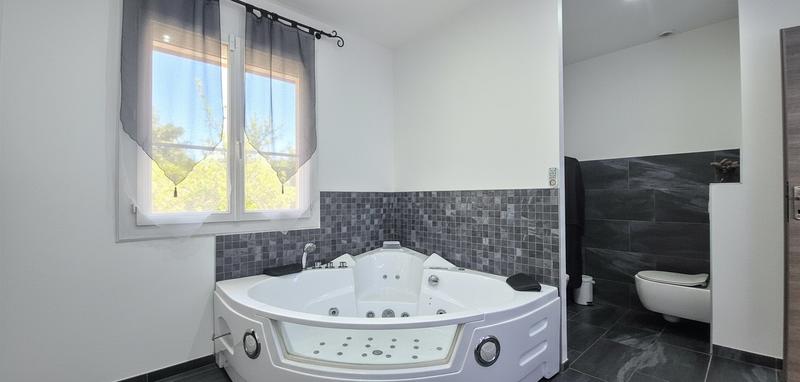 Maison - 123 m² - 5 pièces