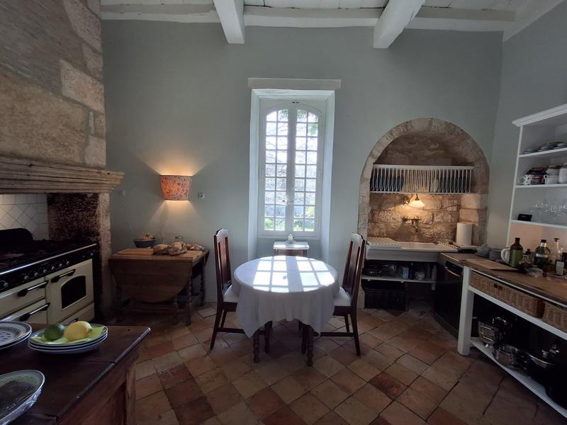 Maison traditionnelle - 202 m² - 7 pièces