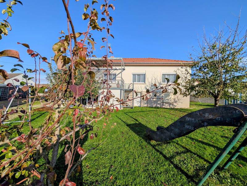 Maison - 146 m² - 6 pièces