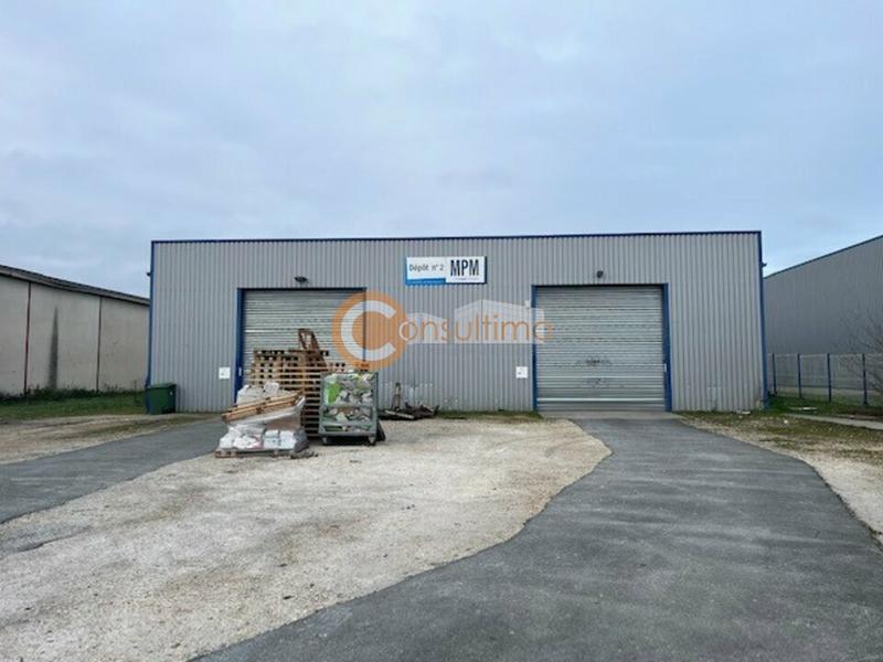 Local d'activité / Entrepôt - 850 m²