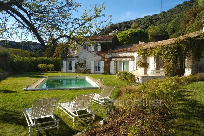 Propriété - 6 pièces