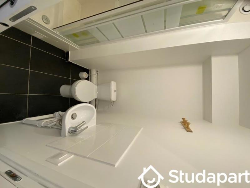 Chambre - 13 m² - 1 pièce