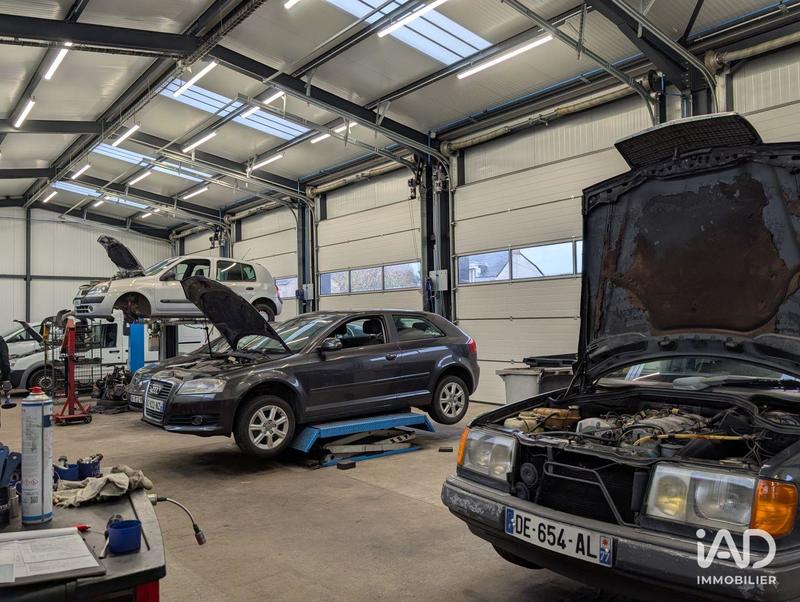 Local commercial - 765 m²