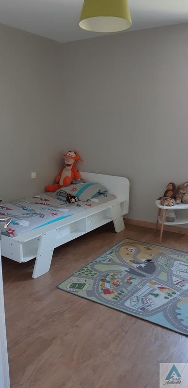 Appartement - 98 m² - 4 pièces