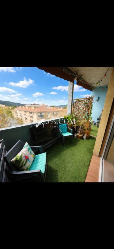 Appartement - 92 m² - 3 pièces