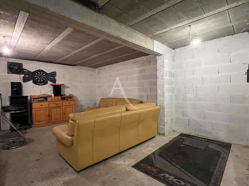 Maison - 114 m² - 6 pièces