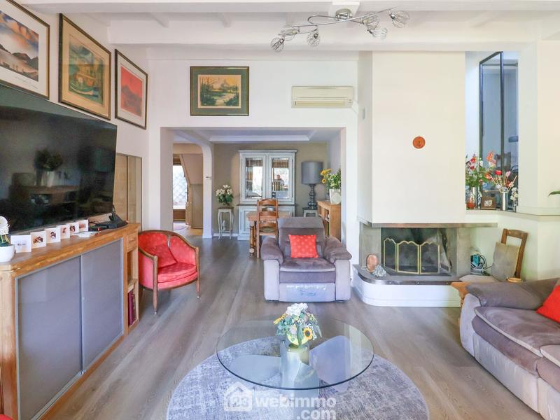 Maison - 141 m² - 5 pièces