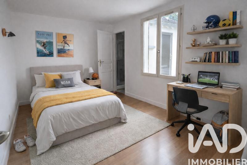 Maison - 172 m² - 8 pièces