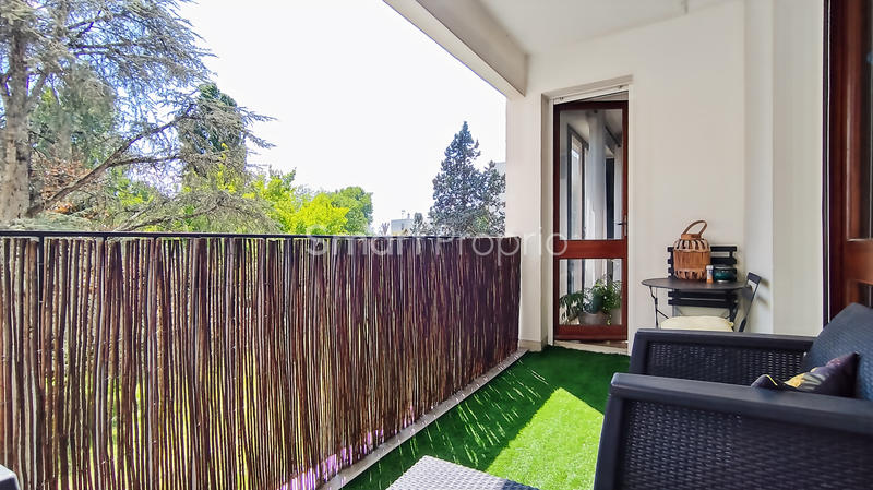 Appartement - 80 m² - 4 pièces