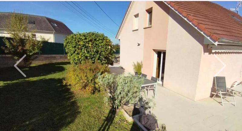 Maison - 102 m² - 5 pièces