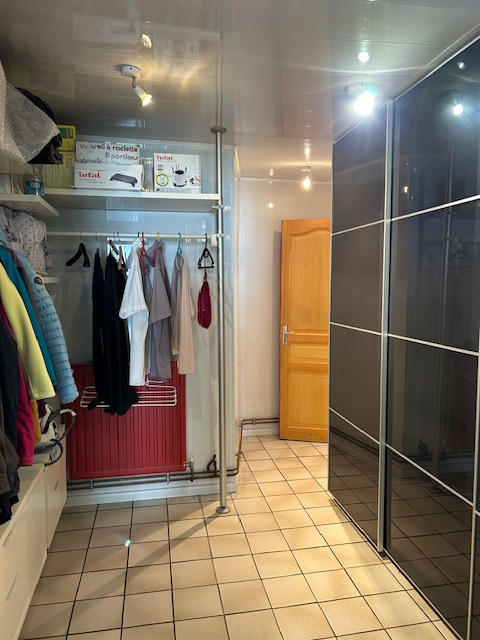 Propriété - 420 m² - 14 pièces