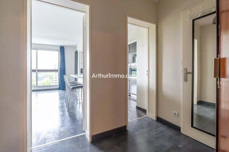Appartement - 81 m² - 4 pièces