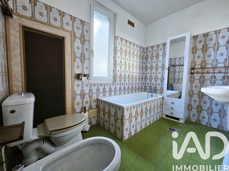 Maison - 105 m² - 5 pièces