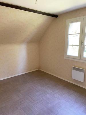 Maison - 99 m² - 5 pièces