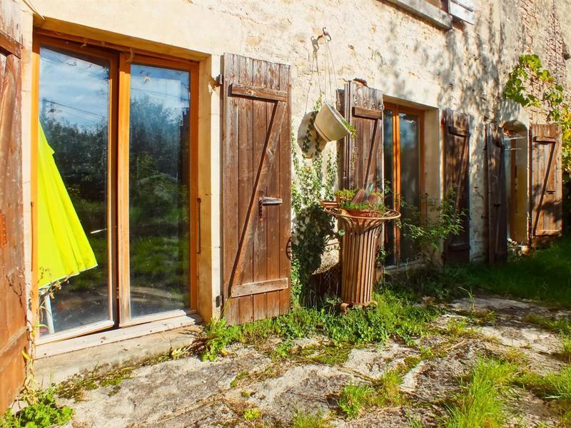 Maison en pierre - 174 m² - 4 pièces