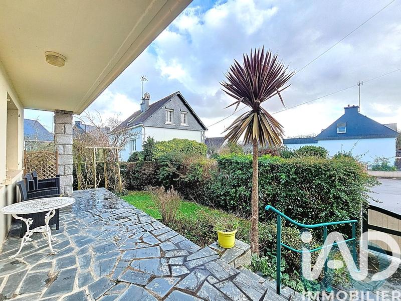 Maison - 190 m² - 11 pièces