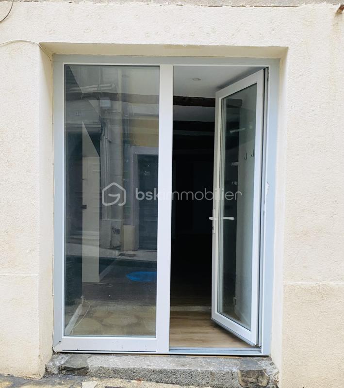 Local commercial - 33 m² - 1 pièce