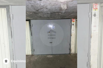 Parking / Garage - 12 m²