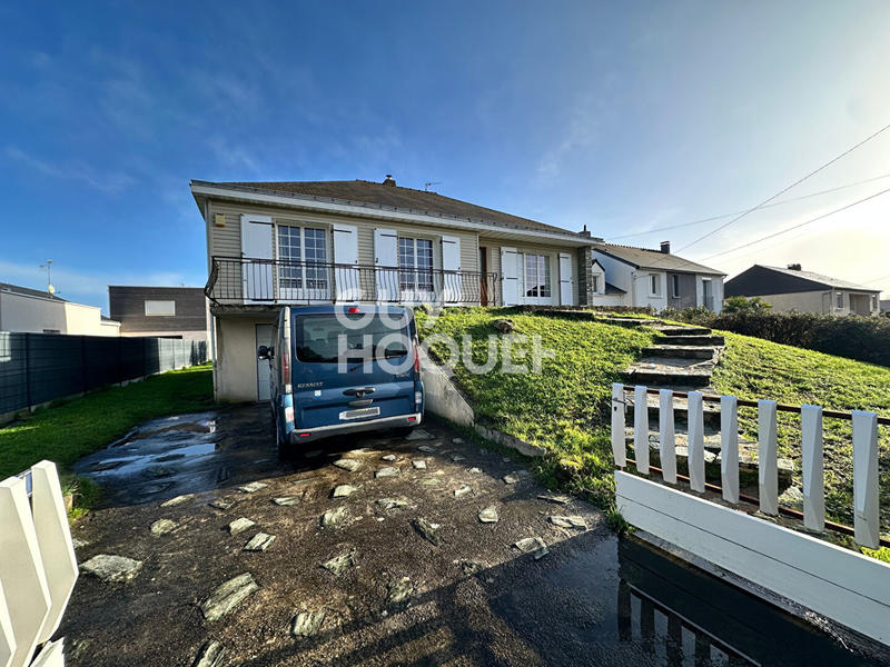 Maison - 200 m² - 9 pièces