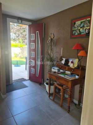 Maison traditionnelle - 134 m² - 6 pièces