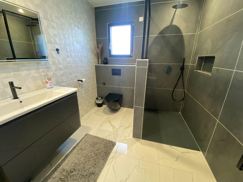 Maison - 195 m² - 5 pièces