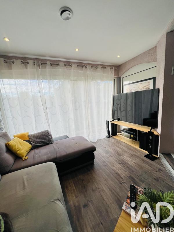 Maison - 111 m² - 4 pièces