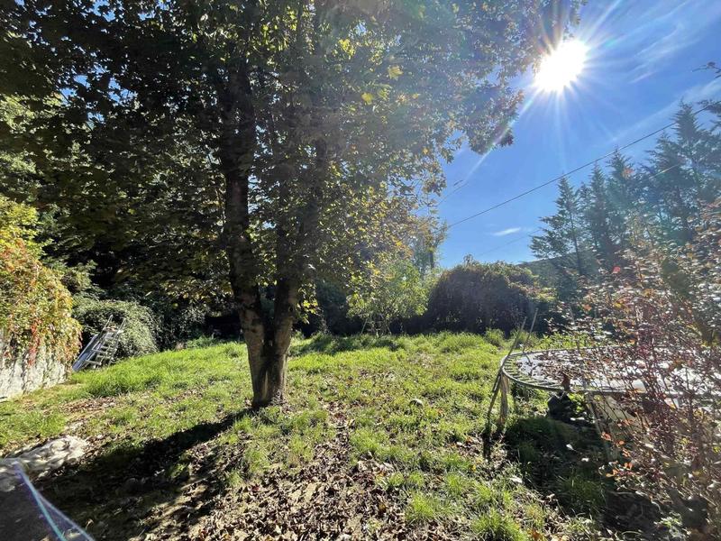 Maison - 160 m² - 9 pièces