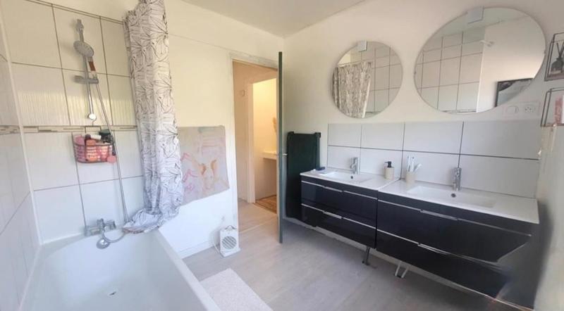 Maison - 98 m² - 1 pièce