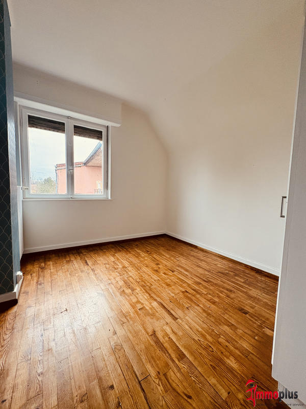 Maison - 103 m² - 6 pièces